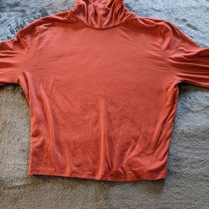 FOREVER 21 Rust Turtleneck crop top